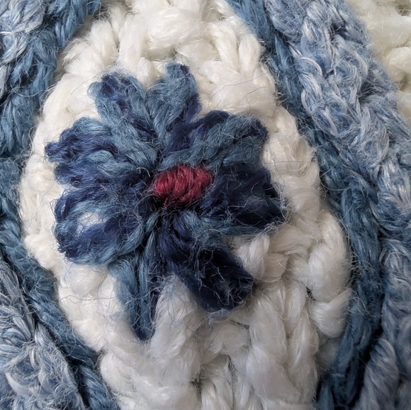 Vintage Knit Sweater Size Medium - Picture 2 of 12